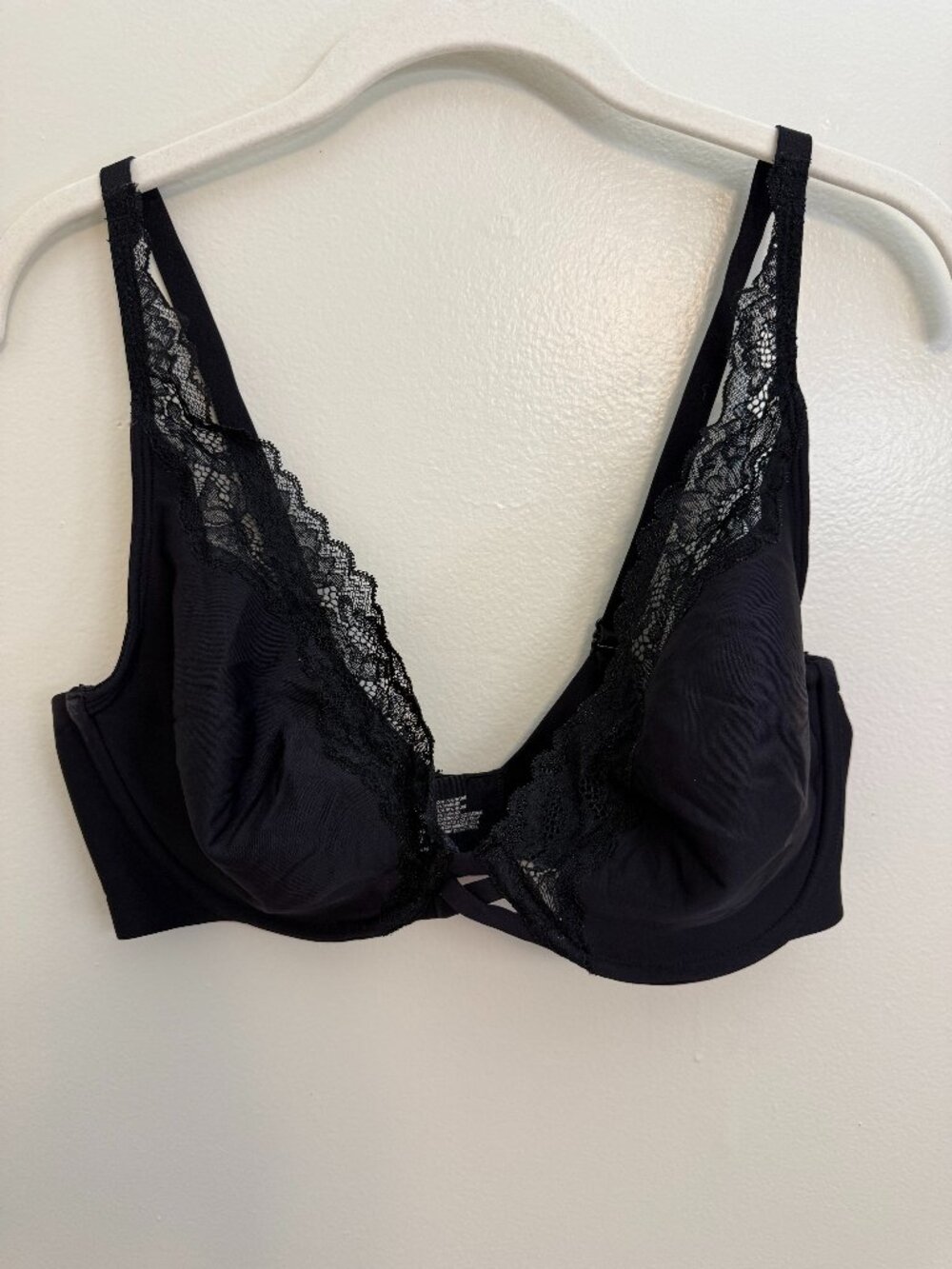 Soma Bra 36DD Essentials Unlined Lace Trim Plunge Underwire Adjustable Black